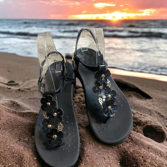 Vionic Orthaheel Floral julie Black Slingback Sandal - Picture 2 of 8